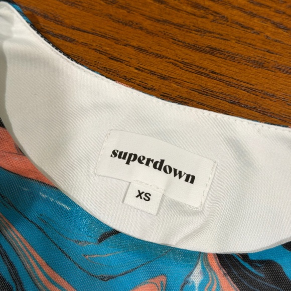 superdown Katya Ruched Mini Dress - Picture 4 of 4